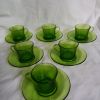 Tasses et soucoupes Duralex en verre vert 