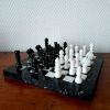 Jeu d'échecs en marbre de Corfou