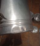 Boites gigogne.La grande boîte présente de petits défauts