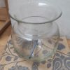 Vase rond en verre transparent