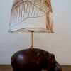 Lampe hippopotame en bois exotique 