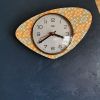 Horloge vintage pendule murale silencieuse Odo orange vert