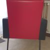 FAUTEUIL ROUGE ET NOIR VINTAGE DES ANNEES 1970  