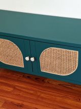 Meuble bas relooké, idéal comme meuble TV ou rangement