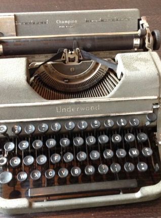 Machine à ecrire Underwood Champion / vintage années 40-50