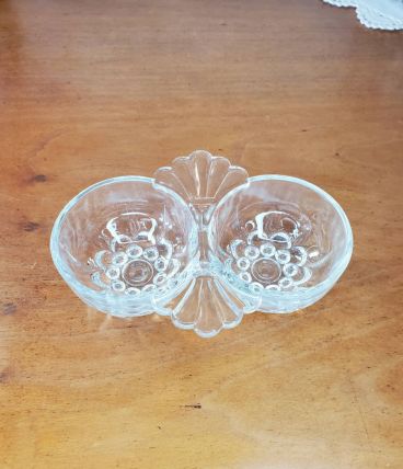 Ancienne salière poivrière en verre moulé, années 60