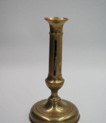 Bougeoirs doré en laiton