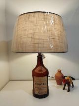 Lampe à poser déco recyclage bouteille de whisky