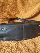 Sac à main et son porte monnaie Le Tanneur Neufs