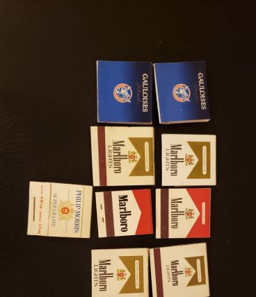 Lot de 10 boîtes allumettes vintage + 1 gratuite