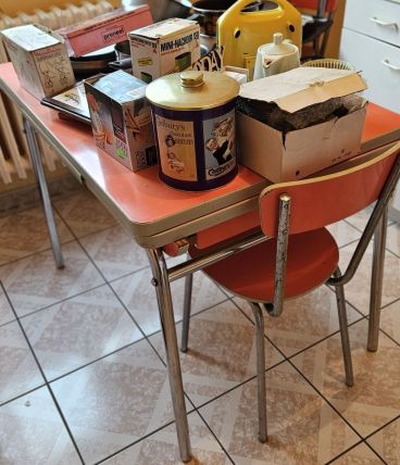 Table avec 6 chaises formica 1960