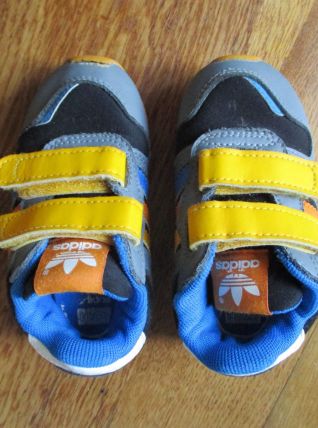 basket rétro bébé adidas P21