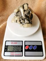 Prehnite sur Matrice - Pierre minéral naturel brut - 380 g