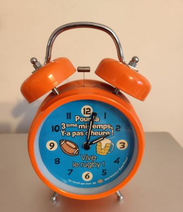 Réveil humoristique vintage 