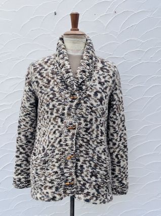 Cardigan en laine fait main