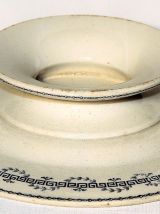 Coupe sur pied faïence ancienne. Porcelaine opaque de Gien
