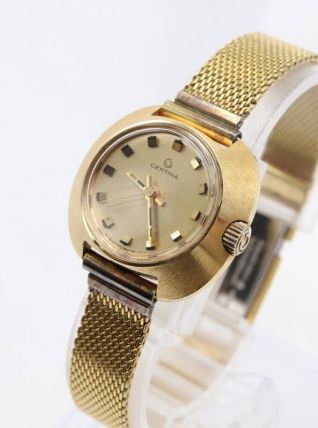 Montre Certina Swiss Made à remontage manuel, couleur or