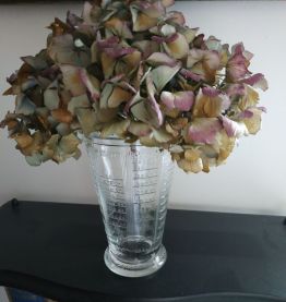 Verre doseur vintage 