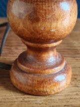 Lampe à poser vintage en bois et abat-jour en tissu 