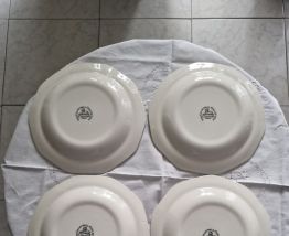 Anciennes assiettes à dessert Churchill England The Chartwel