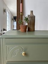 Commode vintage