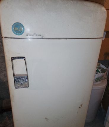 Frigo marque RCA année 50/60