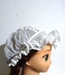 Coiffe ancienne brodée main Deux-sèvres (bonnet)