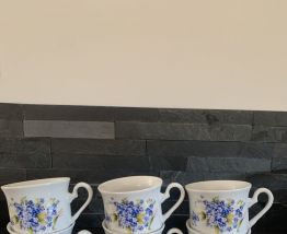 6 tasses porcelaine fine de Bohème 