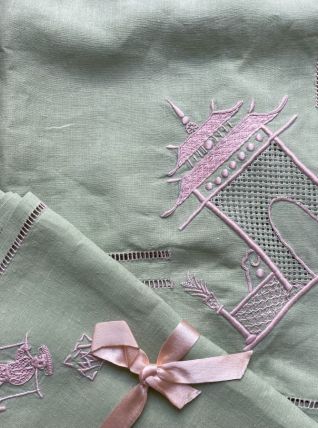 Nappe à thé carrée verte et serviettes assorties, décor chin