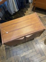 Mini enfilade vintage pieds compas 