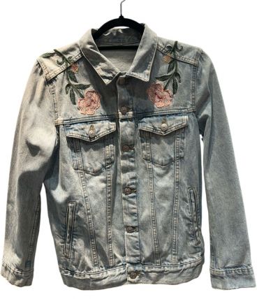 Veste en jean brodé 
