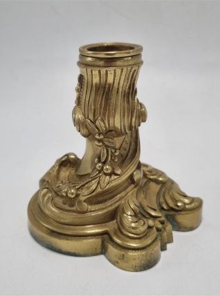 Bougeoir en bronze