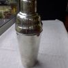 Shaker anglais en métal argenté 