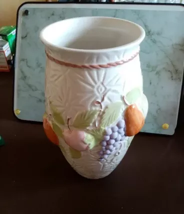Vase en barbotine