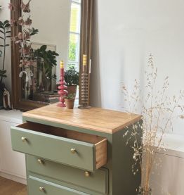 Commode vintage