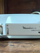 Batteur Major electronic Moulinex (modèle 680)