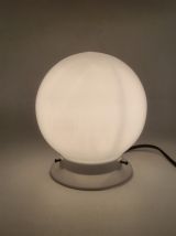 Plafonnier globe opaline