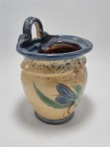 Poterie murale