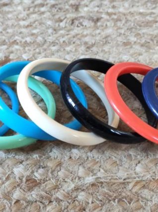Lot de 7 bracelets vintage (plastique)