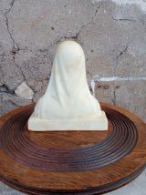 Buste de Notre Dame de Lourdes en cire signé Charles Maillar