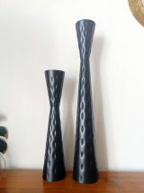 Paire de bougeoirs diabolo en métal vintage 