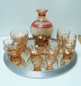 Service art-déco en verre avec carafe