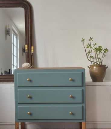Commode vintage