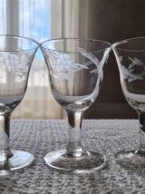 Petits verres à pied