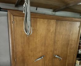 Armoire Vintage Années 50 en Chêne Clair