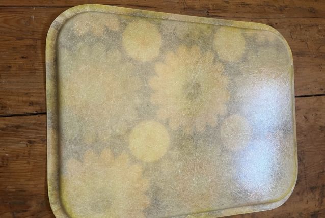 Plateau Vintage 1970 - Design Flower Power "Mojo" - État Col