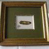 Paysage miniature peint sur plume d’oiseau 