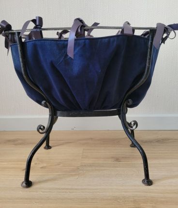 Berceau poupée ancien en fer forgé