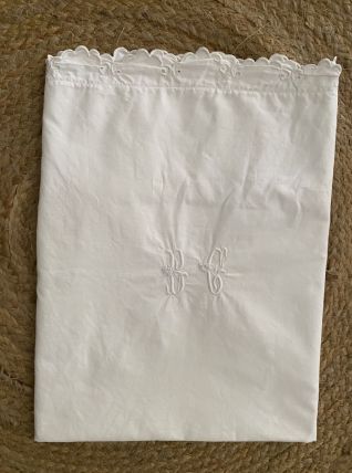 Taie d oreiller coton blanc brodé monogramme BC.