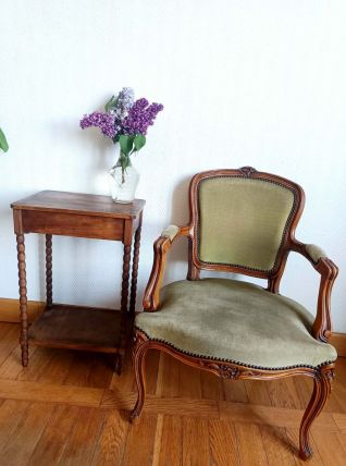 Fauteuil cabriolet vert Louis XV 